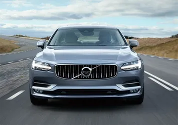 Volvo, S90 ile lüks markalara meydan okuyor