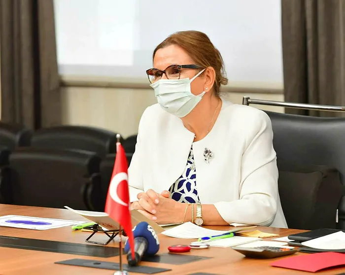 Bakan Pekcan, Azerbaycan Meclis Başkanı Gafarova ile görüştü: Ticaret hacmimizi artırmayı amaçlıyoruz - 1