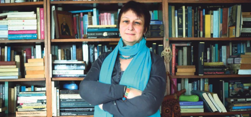 İştar Gözaydın Savaşır tutuklandı