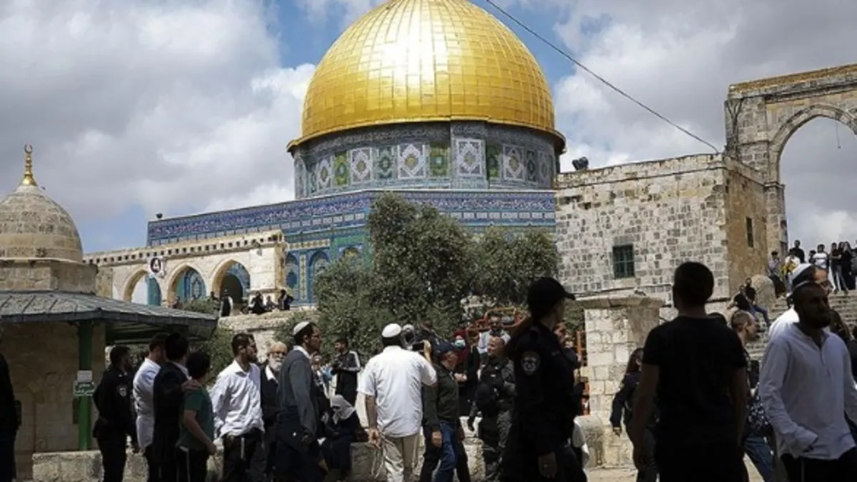 Siyonistlerden Mescid-i Aksa'ya alçak provokasyon: Talmudik ayini yaptılar
