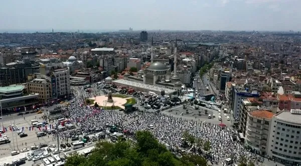 Diyanet İşleri Başkanı Erbaş Taksim Camii’ndeki hutbeye neden kılıçla çıkmadı? Tarihi gelenek nereden geliyor?
