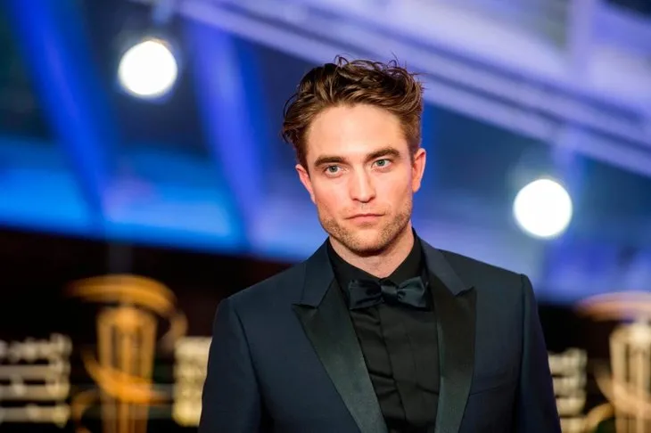 Robert Pattinson’dan sevenlerini üzen haber! Corona virüse yakalandı