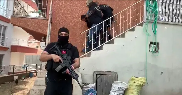 Son dakika: Ankara’da DEAŞ operasyonu: Çok sayıda gözaltı var