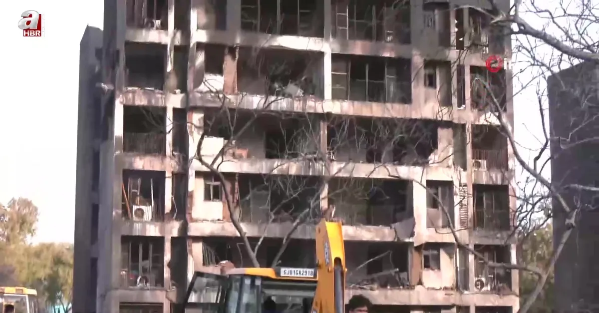 Uçak kazasında ölü sayısı 290’ı aştı