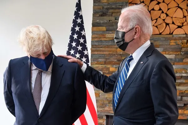 biden-johnsonun-istifasini-pek-umursamadi-is-birligimiz-surecektir-1657226909440.jpg Joe Biden Boris Johnson'un istifasını pek umursamadı: İş birliğimiz sürecektir - 5