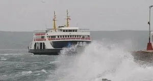 Deniz ulaşımına olumsuz hava engeli!