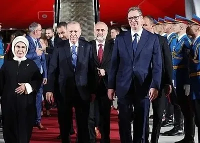 Başkan Erdoğan Sırbistan’da! Vucic’ten karşılama