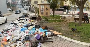 Bir CHP klasiği: Çöp sokaklar