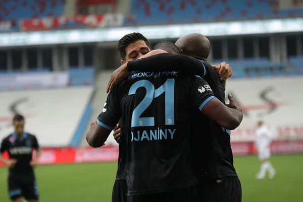 Trabzonspor'un deplasmanda bileği bükülmüyor - 5
