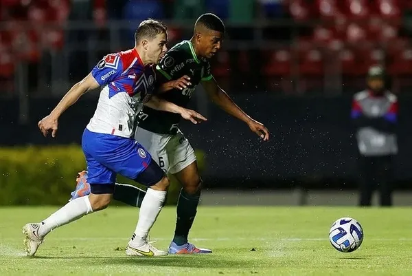 galatasaraya-ara-transfer-bombasi-felipe-melo-referans-oldu-1704382277263.jpeg Galatasaray'a ara transfer bombası! Felipe Melo referans oldu - 6