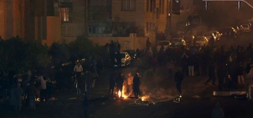 İran sokak olaylarıyla ilgili Suudi Arabistan'ı suçladı