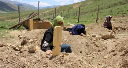 Silahlı çatışmada kocalarını kaybeden 4 kadın aynı kaderi paylaştı