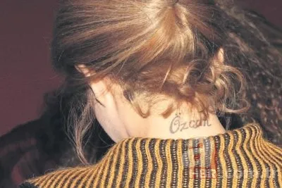 Buse Narcı 'Özcan Deniz'i böyle yok etti 3