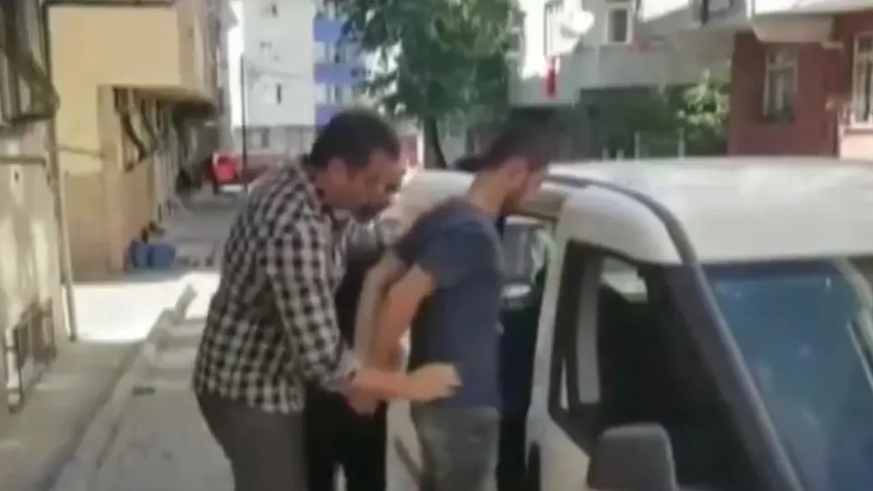 ’Balyoz’ çetesine operasyon!