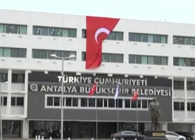 Antalya Büyükşehir Belediyesi’ne operasyon