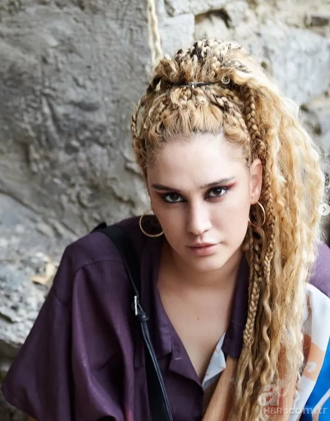 Oyuncu Zeynep Koçak'ın eski halinden eser kalmadı! Oğuzhan Koç'un eski sevgilisiydi! Son görüntüsü... 22