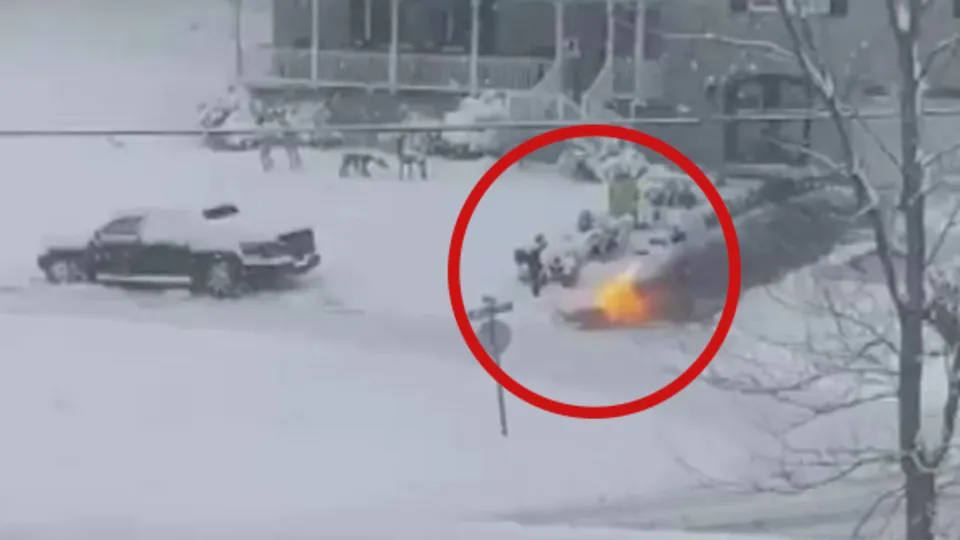 ABD’de ilginç görüntü | Kar temizlemek için lav silahı kullandı