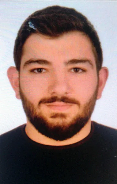akrabalarini-yaralayan-sahsa-benzetti-17-yasindaki-genci-oldurdu-1578411960695.jpg Akrabalarını yaralayan şahsa benzetti 17 yaşındaki genci öldürdü - 2