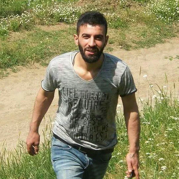 samsunda-husumetli-iki-grup-arasinda-kanli-kavga-olu-ve-yaralilar-var-1621062124968.jpg Samsun'da husumetli iki grup arasında kanlı kavga: Ölü ve yaralılar var - 3