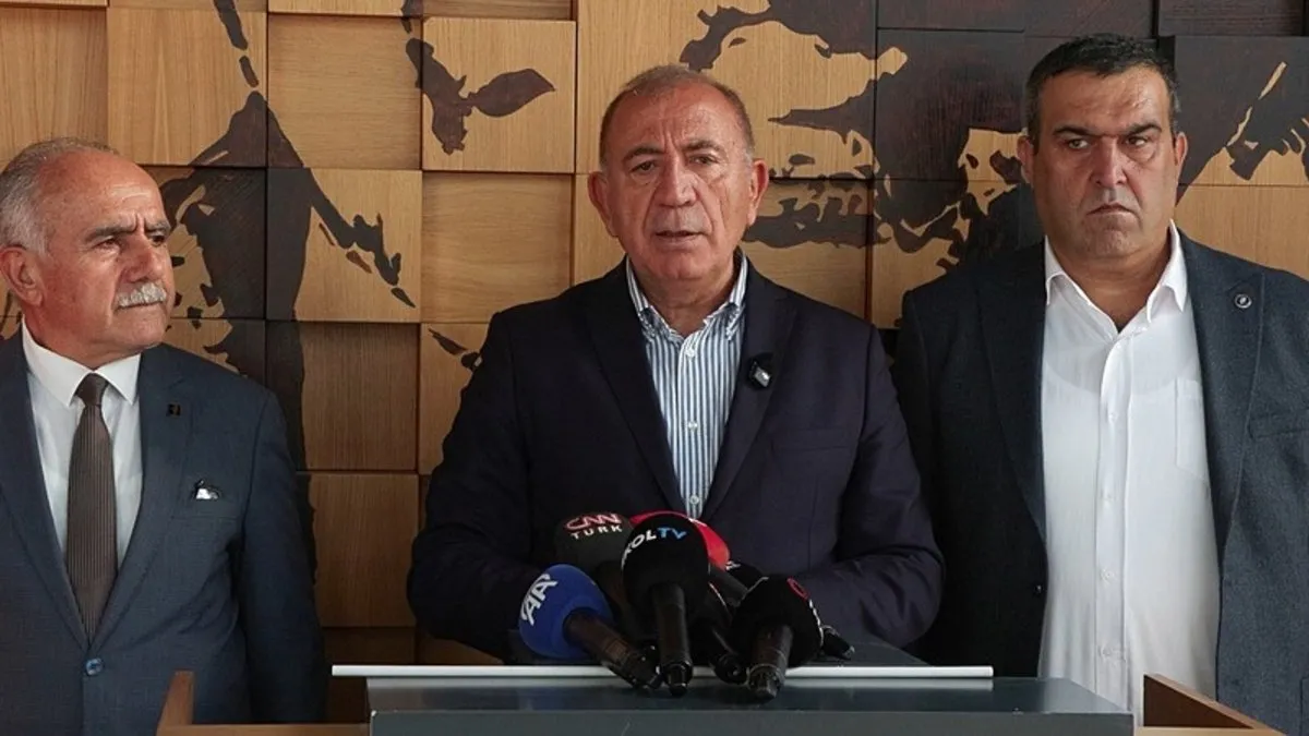 CHP'nin itirazına ret! Gürsel Tekin İstanbul İl Başkanı görevine devam edecek