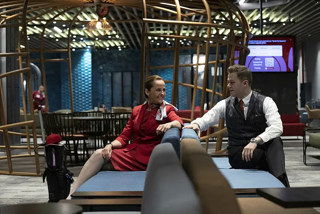 dunya-kabin-memurlari-gunu-dolayisiyla-thy-kabin-memurlarinin-calismasi-goruntulendi-1653992004119.jpg "Dünya Kabin Memurları Günü" dolayısıyla THY kabin memurlarının çalışması görüntülendi - 2