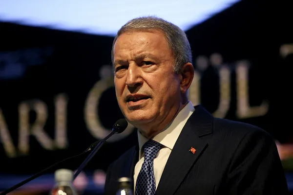 Milli Savunma Bakanı Hulusi Akar’dan Yunanistan’a Kıbrıs mesajı! Oldubittiye müsaade etmeyeceğiz