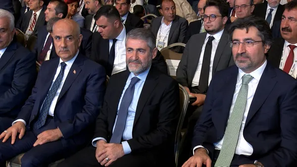 Son dakika: Hazine ve Maliye Bakanı Nebati: Konut destekleri sonrası astronomik fiyat artışı yapanlara asla göz yummayacağız - 5
