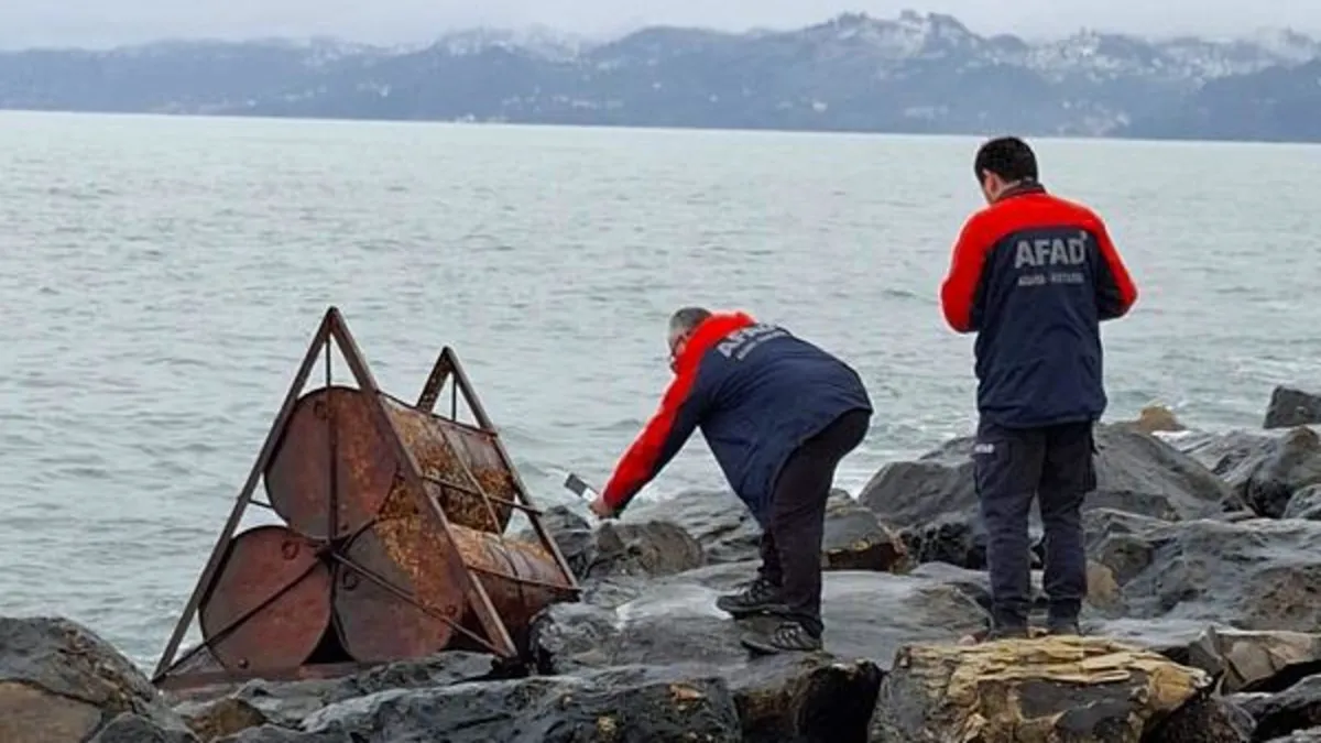 Ordu'da gizemli varillerden kimyasal çıktı! Alarma geçiren olay