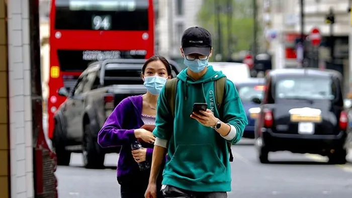 Son dakika: İngiltere rekor tazeledi! Omicron çığ gibi büyüyor günlük yeni vaka sayısı 120 bini geçti