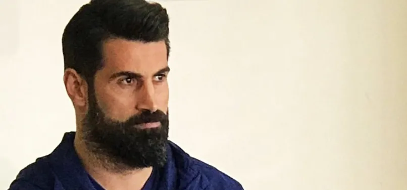 Volkan Demirel özür diledi