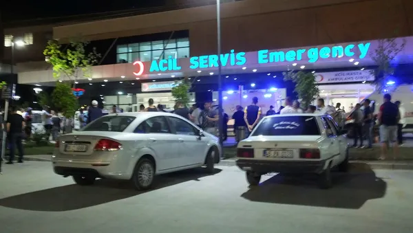 Son dakika: Balıkesir Burhaniye'de iki grup arasında silahlı kavga: 2 ölü, 8 yaralı - 2