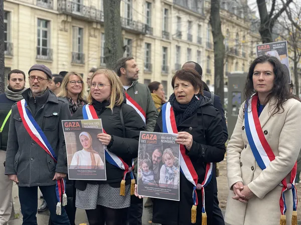 Fransızlar Filistin için toplandı! Fransa Dışişleri Bakanlığı binası yakınlarında Siyonist İsrail’e protesto