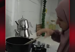 BEŞ YILDIR HİÇ ACIKMIYOR