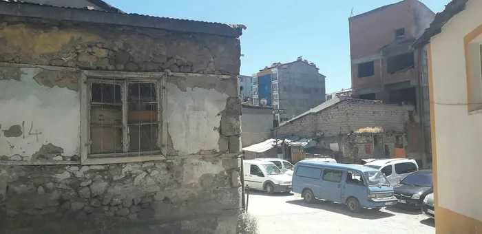 Kamu yararına çalıştığı işten çıkmak isteyen gencin planı sonu oldu - 2