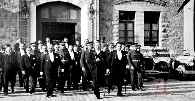 29 Ekim Atatürk sözleri! En güzel 29 Ekim Cumhuriyet Bayramı mesajları: Efendiler yarın Cumhuriyeti ilan edeceğiz! 5