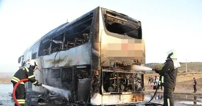 Yolcu otobüsü alev alev yandı! Manisa'da çok sayıda yolcu korku dolu anlar yaşadı