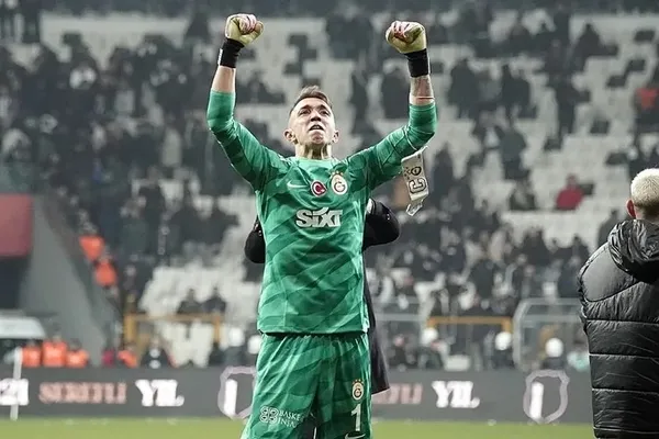 1709501101450.jpeg Beşiktaş - Galatasaray derbisinin ardından Arda Güler krizi! Dikkat çeken beğeni: İstanbul sarı kırmızı... - 4