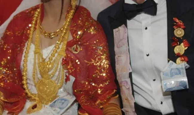 Yargıtay’dan emsal olacak karar! Düğünde takılan takılar kimin hakkı? - 4