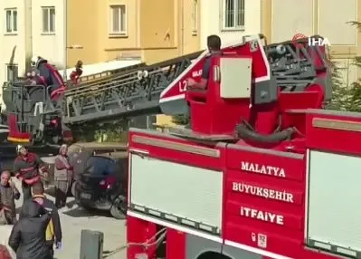 7 katlı binada yangın paniği