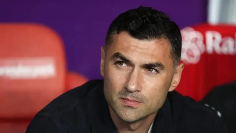 Burak Yılmaz'ın yerine sürpriz isim! İşte Beşiktaş'ın yeni hocası | Şampiyon hoca geri geliyor