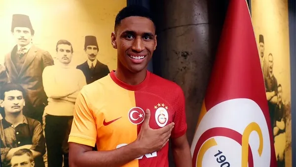 1693145239166.jpg Galatasaray'a Tete şoku! 12 milyon euro istediler! FIFA kararı bekleniyor... - 2