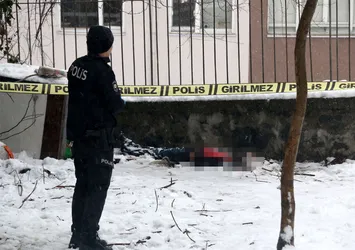 Şişli’de korkunç olay! Sitenin bahçesinde...