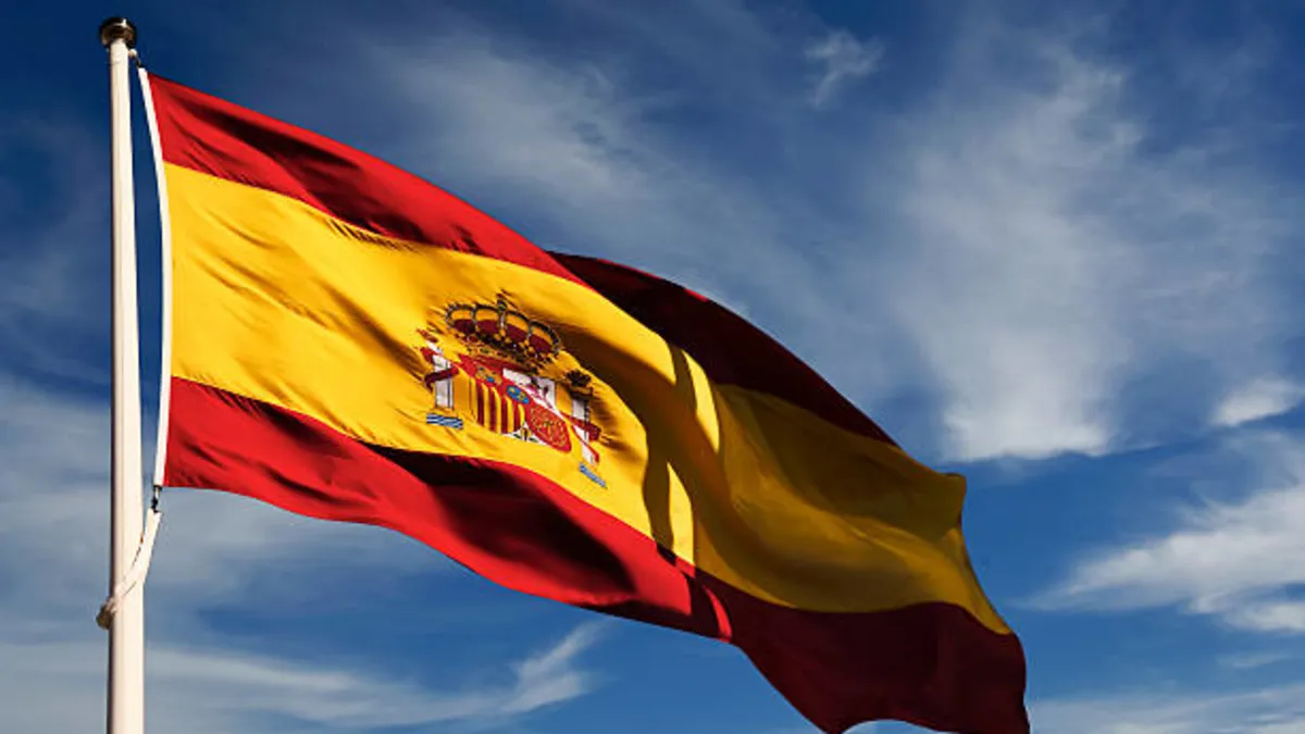 İspanya, Orta Doğu ve Körfez ülkelerinden 7 bin vatandaşını tahliye etti