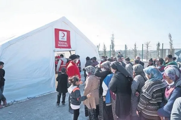 6 ilde 12 sosyal market! Kızılay’dan deprem seferberliği