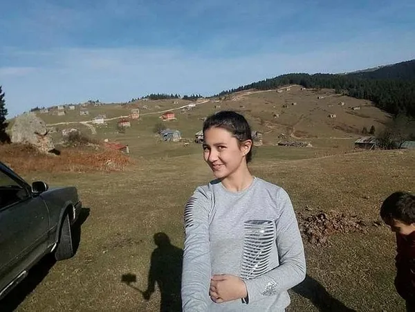 sila-senturku-katleden-huseyin-can-gokcekin-suc-dosyasi-kabarik-cikti-darp-yaralama-hirsizlik-1645228765579.jpeg Sıla Şentürk'ü katleden Hüseyin Can Gökçek suç makinası çıktı! Vahşet adım adım geldi - 5