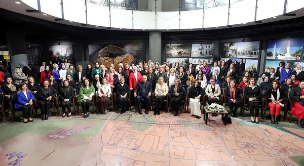 Son dakika: Başkan Recep Tayyip Erdoğan Kadınlarla Büyük Türkiye Yolunda buluşmasında önemli açıklamalarda bulundu! Aile düzenlemesi mesajı