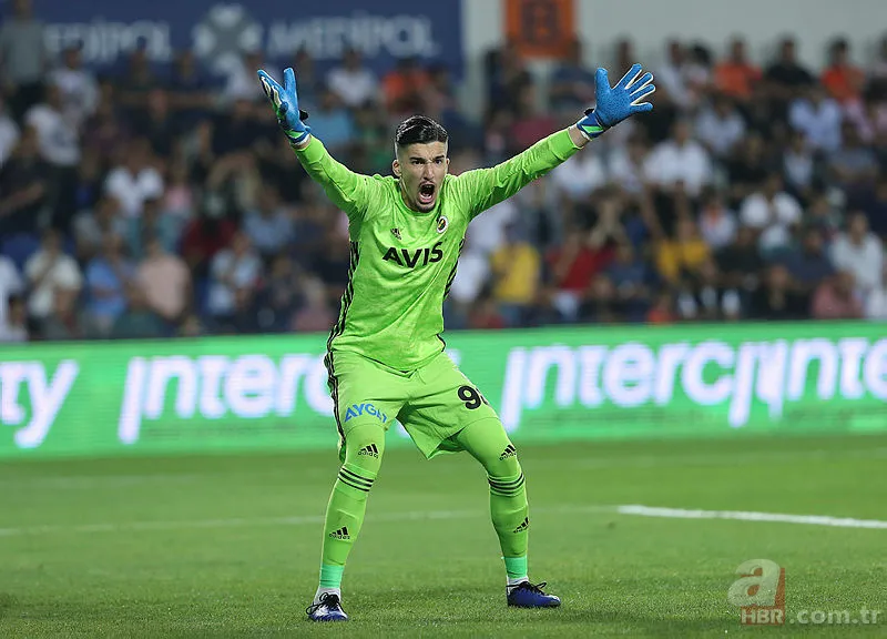 Ersun Yanal'dan flaş rotasyon! 21