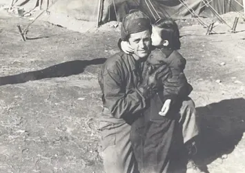 ‘Ayla benden şanslıydı’