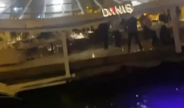 Arnavutköy Bebek iskele çökmesi son dakika! Yaralı isimleri açıklandı mı, belli oldu mu? Denize düşenler... - 1