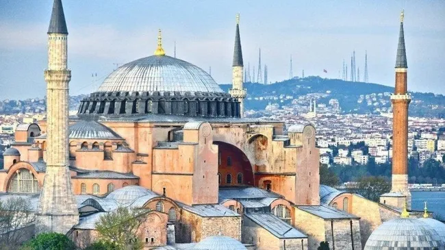 Sözcü'nün skandal Ayasofya manşetine dava açıldı: Dini değerleri alenen aşağıladılar - 5